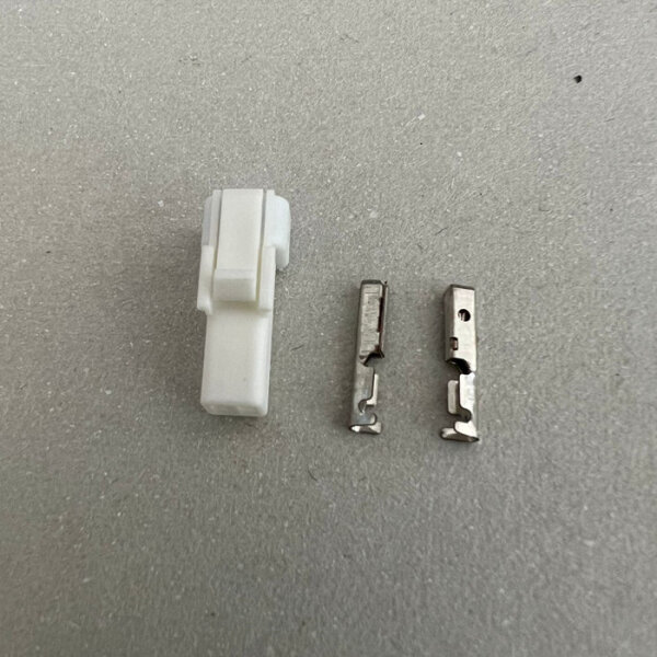 2er Stecker | weiblich weiss